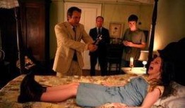 驱魔人在线观看国语,惊悚驱魔之旅，揭秘黑暗力量